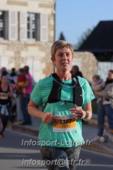 Marathon_Cheverny2025_Dimanche_Passage_CentreVille/2025CHEVERNY_VILLE_000595.JPG