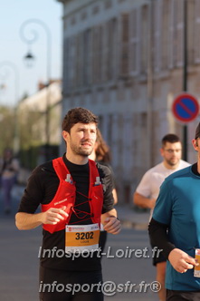 Marathon_Cheverny2025_Dimanche_Passage_CentreVille/2025CHEVERNY_VILLE_000636.JPG