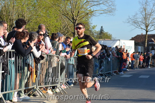 Marathon_Cheverny2025_Dimanche_Passage_CentreVille/2025CHEVERNY_VILLE_000656.JPG