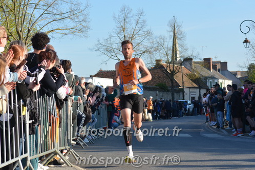 Marathon_Cheverny2025_Dimanche_Passage_CentreVille/2025CHEVERNY_VILLE_000658.JPG