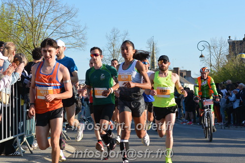 Marathon_Cheverny2025_Dimanche_Passage_CentreVille/2025CHEVERNY_VILLE_000663.JPG