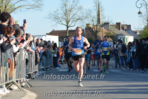Marathon_Cheverny2025_Dimanche_Passage_CentreVille/2025CHEVERNY_VILLE_000694.JPG