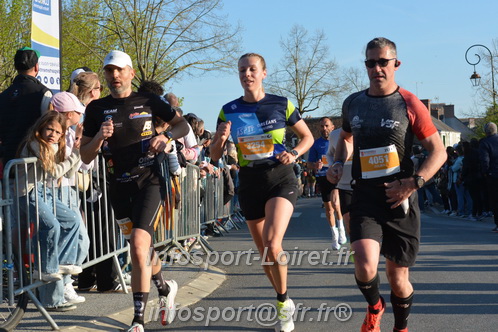 Marathon_Cheverny2025_Dimanche_Passage_CentreVille/2025CHEVERNY_VILLE_000711.JPG