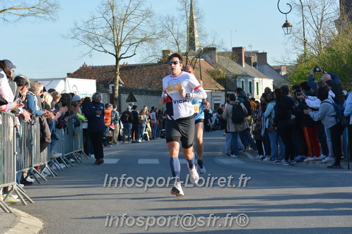 Marathon_Cheverny2025_Dimanche_Passage_CentreVille/2025CHEVERNY_VILLE_000720.JPG