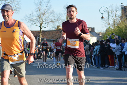 Marathon_Cheverny2025_Dimanche_Passage_CentreVille/2025CHEVERNY_VILLE_000726.JPG
