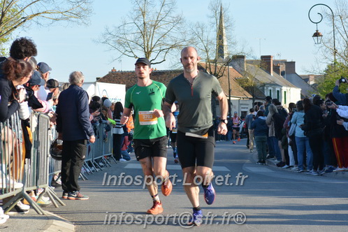 Marathon_Cheverny2025_Dimanche_Passage_CentreVille/2025CHEVERNY_VILLE_000729.JPG