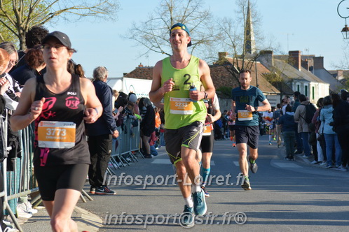 Marathon_Cheverny2025_Dimanche_Passage_CentreVille/2025CHEVERNY_VILLE_000732.JPG