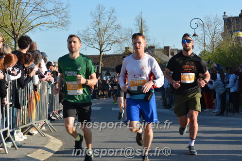 Marathon_Cheverny2025_Dimanche_Passage_CentreVille/2025CHEVERNY_VILLE_000742.JPG