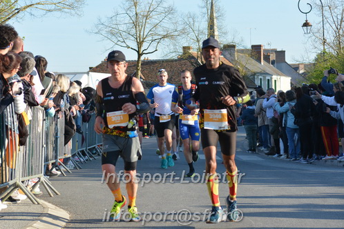 Marathon_Cheverny2025_Dimanche_Passage_CentreVille/2025CHEVERNY_VILLE_000745.JPG