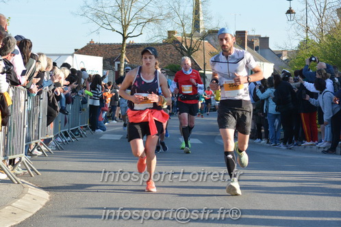 Marathon_Cheverny2025_Dimanche_Passage_CentreVille/2025CHEVERNY_VILLE_000756.JPG