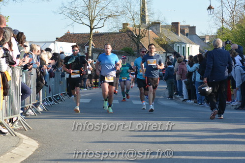 Marathon_Cheverny2025_Dimanche_Passage_CentreVille/2025CHEVERNY_VILLE_000760.JPG