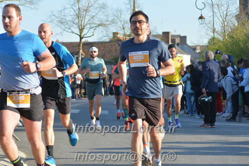 Marathon_Cheverny2025_Dimanche_Passage_CentreVille/2025CHEVERNY_VILLE_000762.JPG