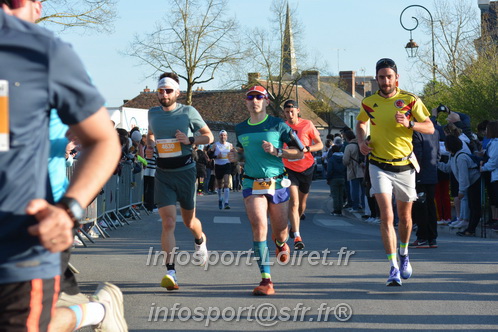 Marathon_Cheverny2025_Dimanche_Passage_CentreVille/2025CHEVERNY_VILLE_000763.JPG