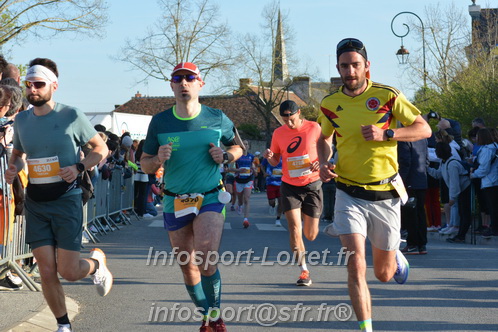 Marathon_Cheverny2025_Dimanche_Passage_CentreVille/2025CHEVERNY_VILLE_000764.JPG