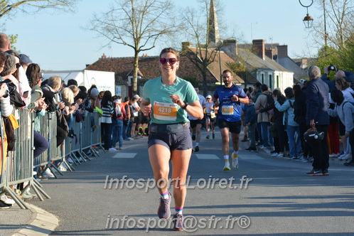Marathon_Cheverny2025_Dimanche_Passage_CentreVille/2025CHEVERNY_VILLE_000768.JPG