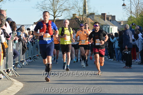 Marathon_Cheverny2025_Dimanche_Passage_CentreVille/2025CHEVERNY_VILLE_000775.JPG