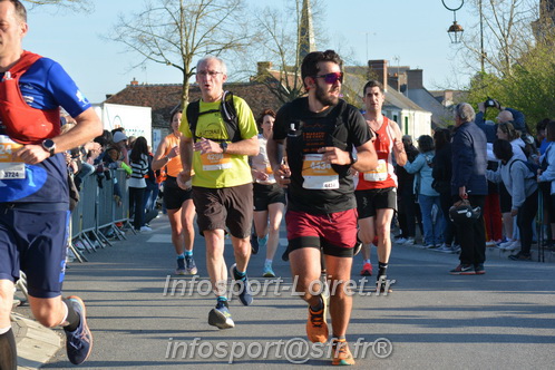 Marathon_Cheverny2025_Dimanche_Passage_CentreVille/2025CHEVERNY_VILLE_000776.JPG