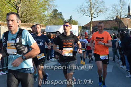 Marathon_Cheverny2025_Dimanche_Passage_CentreVille/2025CHEVERNY_VILLE_000788.JPG