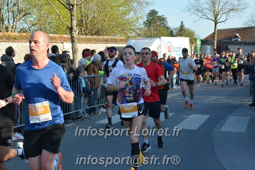 Marathon_Cheverny2025_Dimanche_Passage_CentreVille/2025CHEVERNY_VILLE_000789.JPG