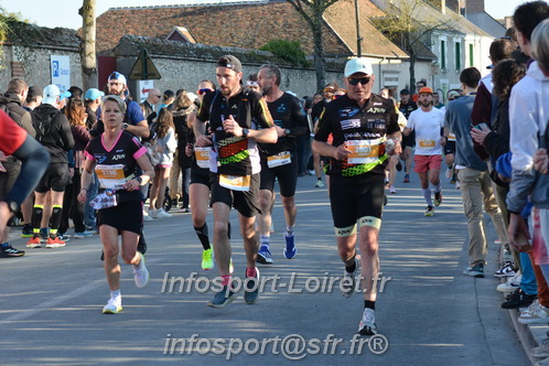 Marathon_Cheverny2025_Dimanche_Passage_CentreVille/2025CHEVERNY_VILLE_000799.JPG