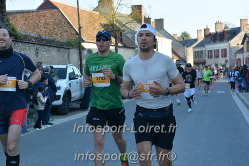 Marathon_Cheverny2025_Dimanche_Passage_CentreVille/2025CHEVERNY_VILLE_000826.JPG