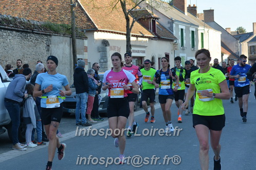 Marathon_Cheverny2025_Dimanche_Passage_CentreVille/2025CHEVERNY_VILLE_000834.JPG