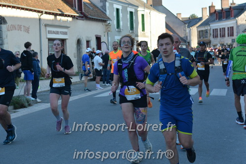 Marathon_Cheverny2025_Dimanche_Passage_CentreVille/2025CHEVERNY_VILLE_000842.JPG