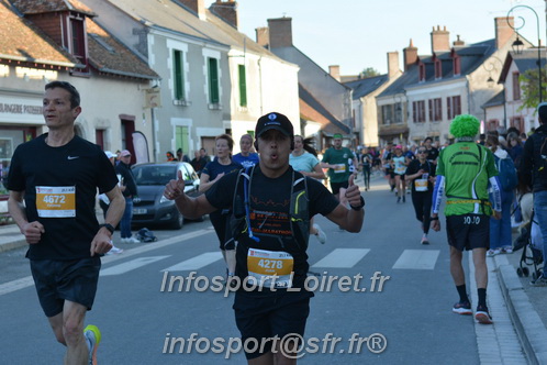 Marathon_Cheverny2025_Dimanche_Passage_CentreVille/2025CHEVERNY_VILLE_000844.JPG