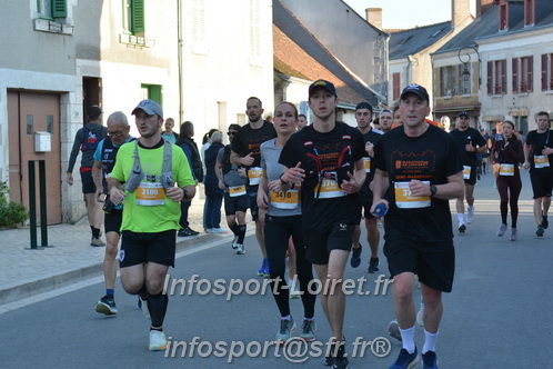 Marathon_Cheverny2025_Dimanche_Passage_CentreVille/2025CHEVERNY_VILLE_000855.JPG