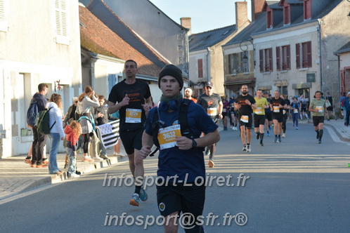 Marathon_Cheverny2025_Dimanche_Passage_CentreVille/2025CHEVERNY_VILLE_000862.JPG