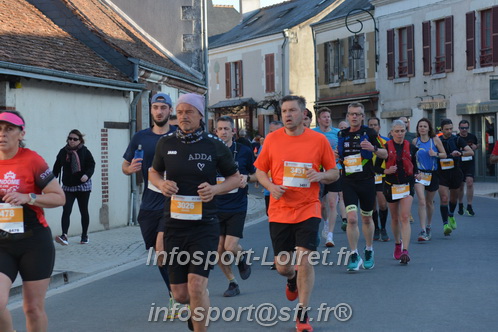 Marathon_Cheverny2025_Dimanche_Passage_CentreVille/2025CHEVERNY_VILLE_000870.JPG