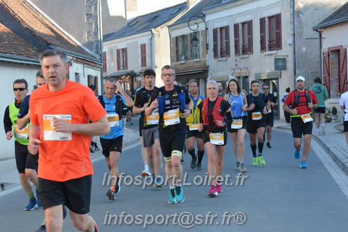 Marathon_Cheverny2025_Dimanche_Passage_CentreVille/2025CHEVERNY_VILLE_000871.JPG