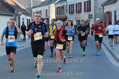 Marathon_Cheverny2025_Dimanche_Passage_CentreVille/2025CHEVERNY_VILLE_000872.JPG