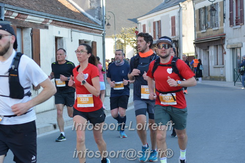 Marathon_Cheverny2025_Dimanche_Passage_CentreVille/2025CHEVERNY_VILLE_000875.JPG