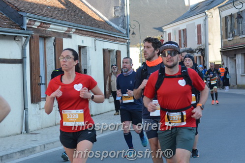 Marathon_Cheverny2025_Dimanche_Passage_CentreVille/2025CHEVERNY_VILLE_000876.JPG
