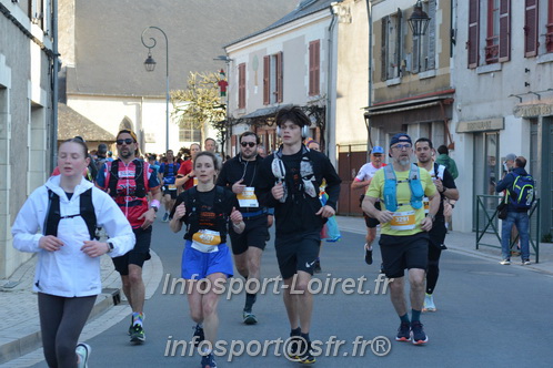 Marathon_Cheverny2025_Dimanche_Passage_CentreVille/2025CHEVERNY_VILLE_000879.JPG