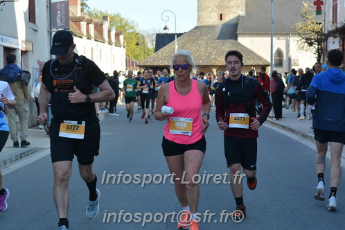 Marathon_Cheverny2025_Dimanche_Passage_CentreVille/2025CHEVERNY_VILLE_000890.JPG