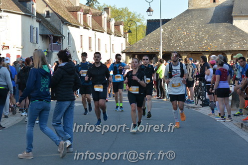 Marathon_Cheverny2025_Dimanche_Passage_CentreVille/2025CHEVERNY_VILLE_000896.JPG