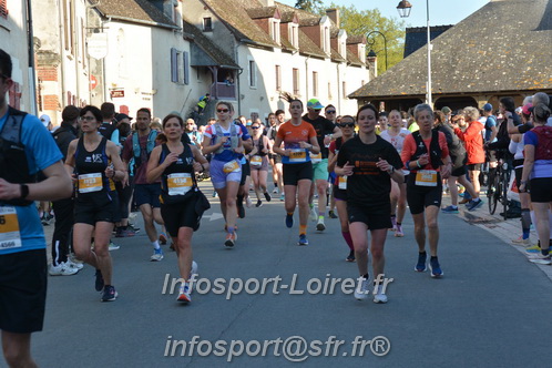 Marathon_Cheverny2025_Dimanche_Passage_CentreVille/2025CHEVERNY_VILLE_000898.JPG