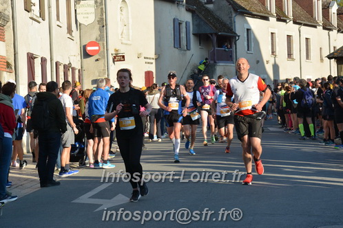 Marathon_Cheverny2025_Dimanche_Passage_CentreVille/2025CHEVERNY_VILLE_000904.JPG