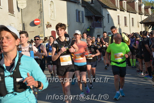 Marathon_Cheverny2025_Dimanche_Passage_CentreVille/2025CHEVERNY_VILLE_000912.JPG