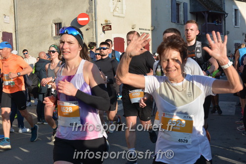 Marathon_Cheverny2025_Dimanche_Passage_CentreVille/2025CHEVERNY_VILLE_000924.JPG