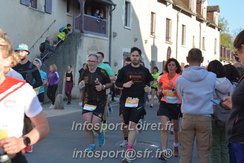 Marathon_Cheverny2025_Dimanche_Passage_CentreVille/2025CHEVERNY_VILLE_000936.JPG