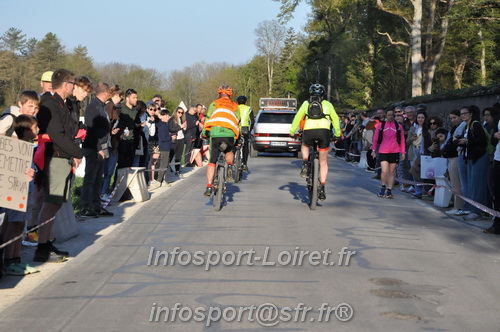 Marathon_Cheverny2025_Dimanche_Passage_CentreVille/2025CHEVERNY_VILLE_000939.JPG