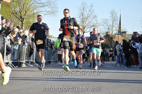 Marathon_Cheverny2025_Dimanche_Passage_CentreVille/2025CHEVERNY_VILLE_000955.JPG