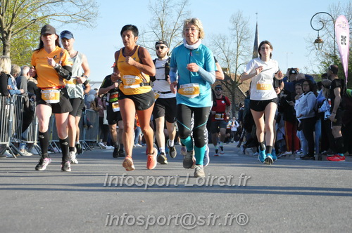 Marathon_Cheverny2025_Dimanche_Passage_CentreVille/2025CHEVERNY_VILLE_000968.JPG