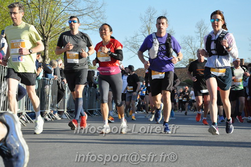Marathon_Cheverny2025_Dimanche_Passage_CentreVille/2025CHEVERNY_VILLE_000990.JPG