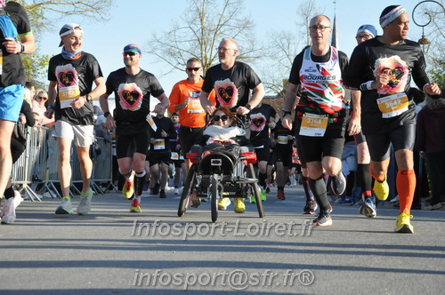 Marathon_Cheverny2025_Dimanche_Passage_CentreVille/2025CHEVERNY_VILLE_001003.JPG