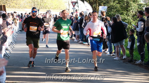 Marathon_Cheverny2025_Dimanche_Passage_CentreVille/2025CHEVERNY_VILLE_001024.JPG