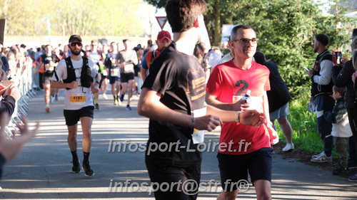 Marathon_Cheverny2025_Dimanche_Passage_CentreVille/2025CHEVERNY_VILLE_001047.JPG